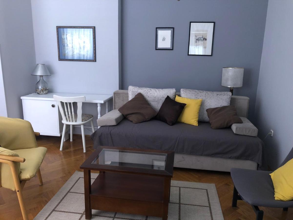 מאלינסקה Apartmani Dubasnica מראה חיצוני תמונה