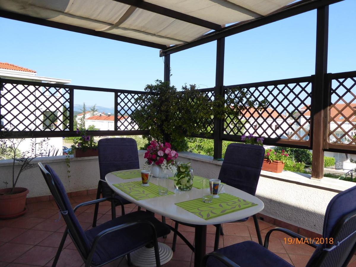 מאלינסקה Apartmani Dubasnica מראה חיצוני תמונה