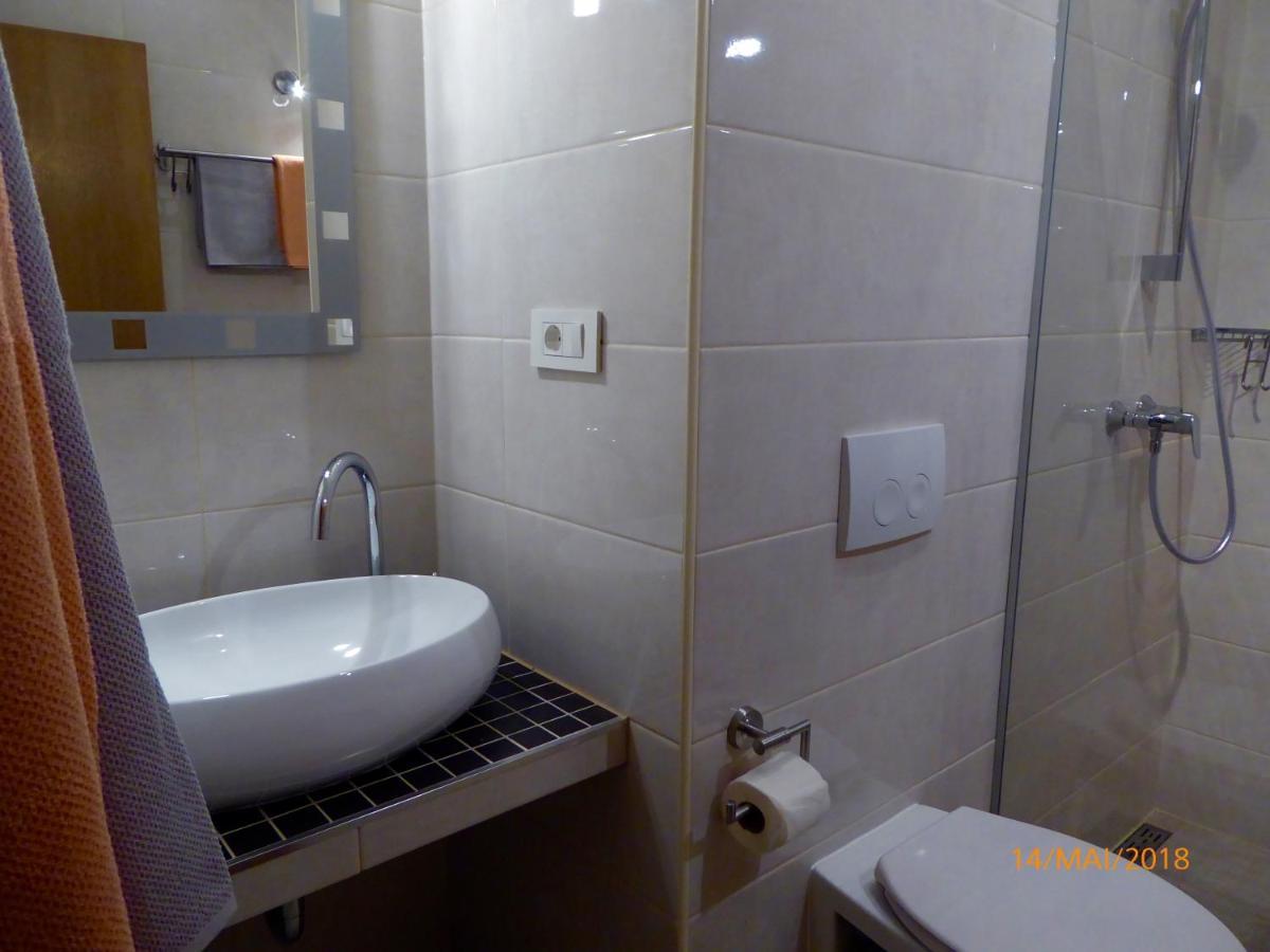 מאלינסקה Apartmani Dubasnica מראה חיצוני תמונה