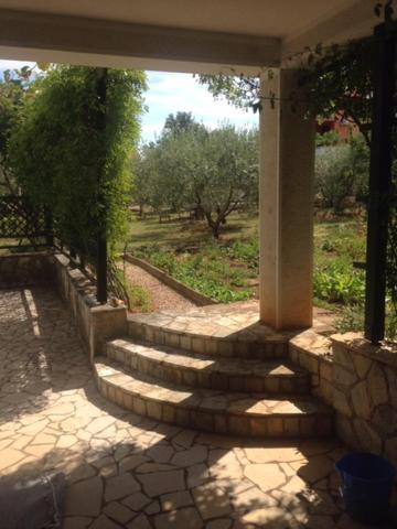 מאלינסקה Apartmani Dubasnica מראה חיצוני תמונה